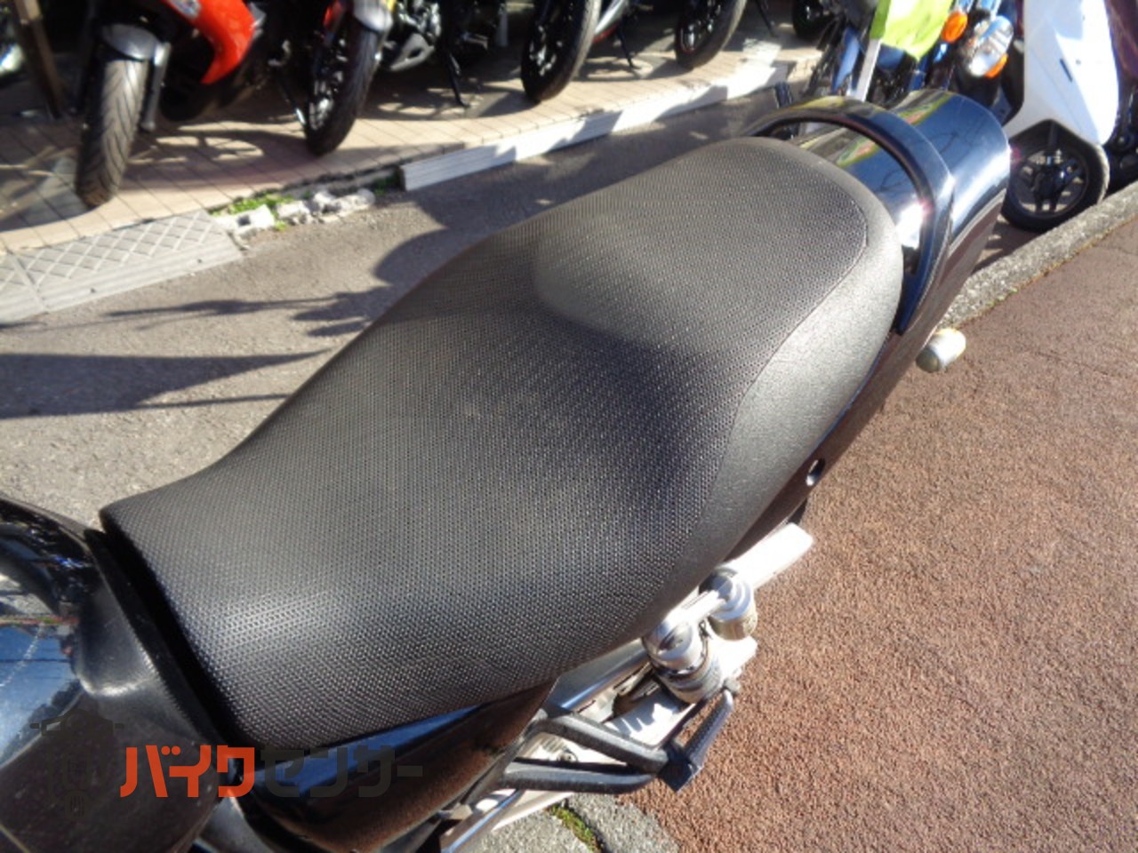 スズキ INAZUMA400 油冷4サイクル4気筒エンジン 純正ブレンボ