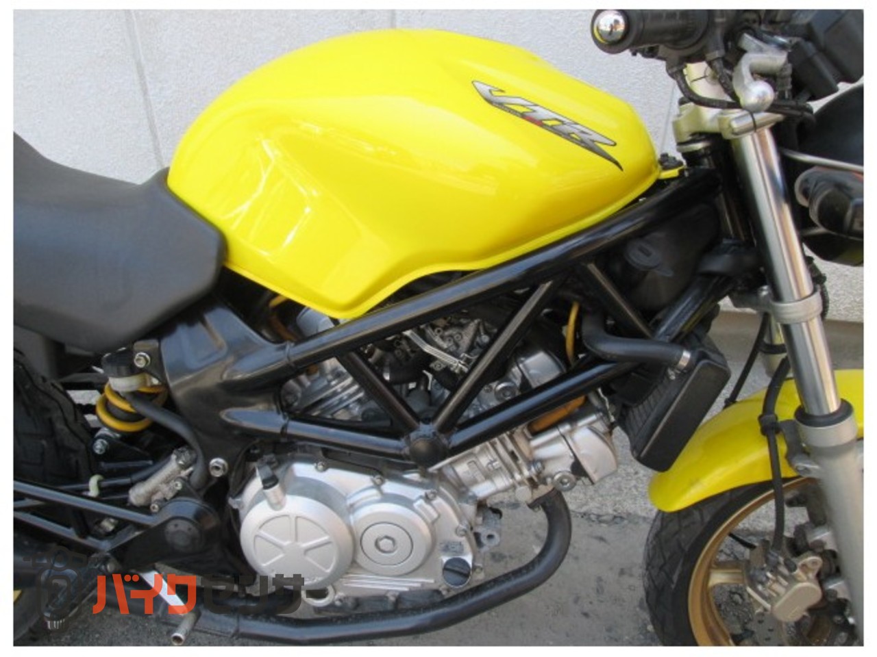 ホンダ VTR250 (ゴールドホイール付き!) B000138| BDSバイクセンサー