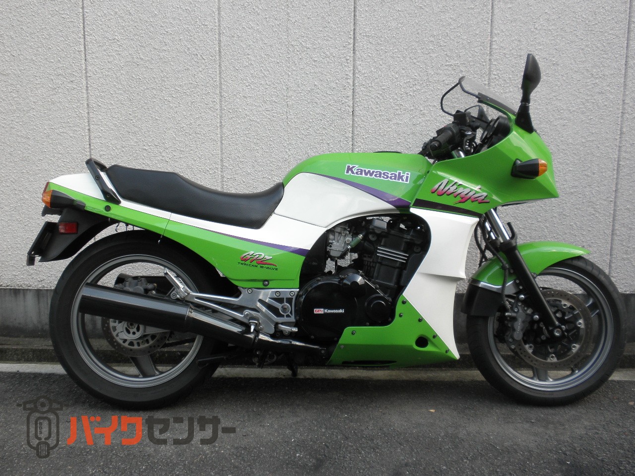 カワサキ GPZ900R 逆車A12 フルノーマル マレーシア仕様 B145168