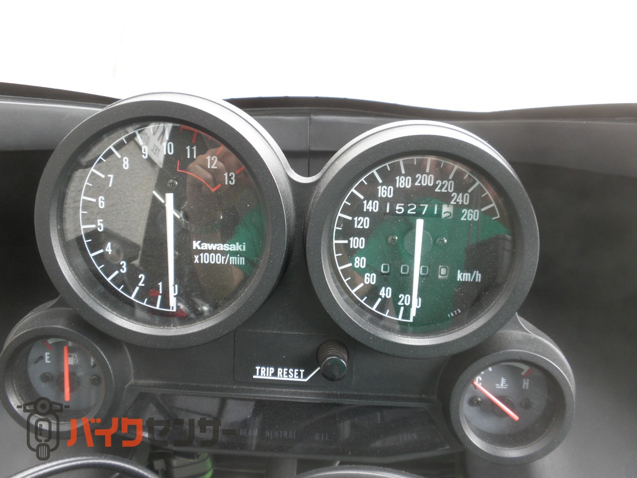 雅　GPZ900R　メーター　逆車A1 カワサキ GPZ900R 逆車A12 フルノーマル マレーシア仕様 B145168