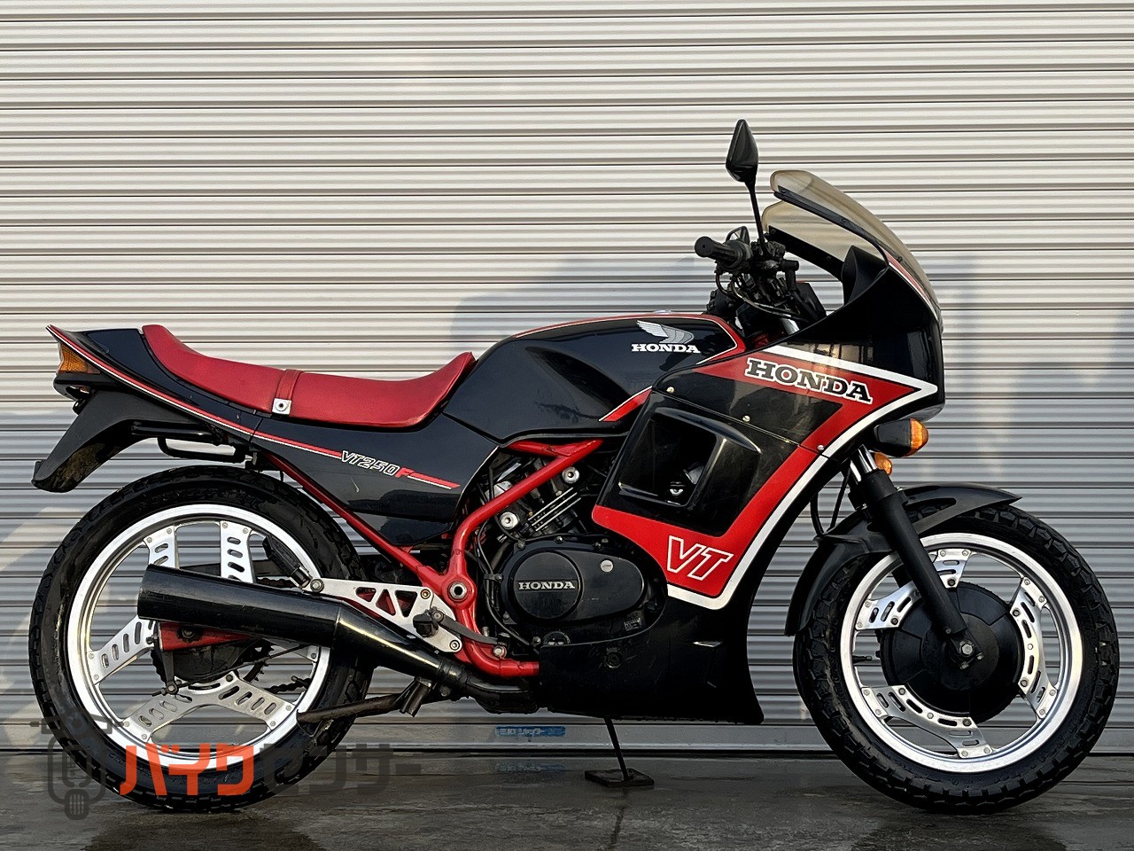 VT250FC MC08 インテグラカウル　下側 ホンダ VT250Fインテグラ FC 純正オプションフルカウル 前後