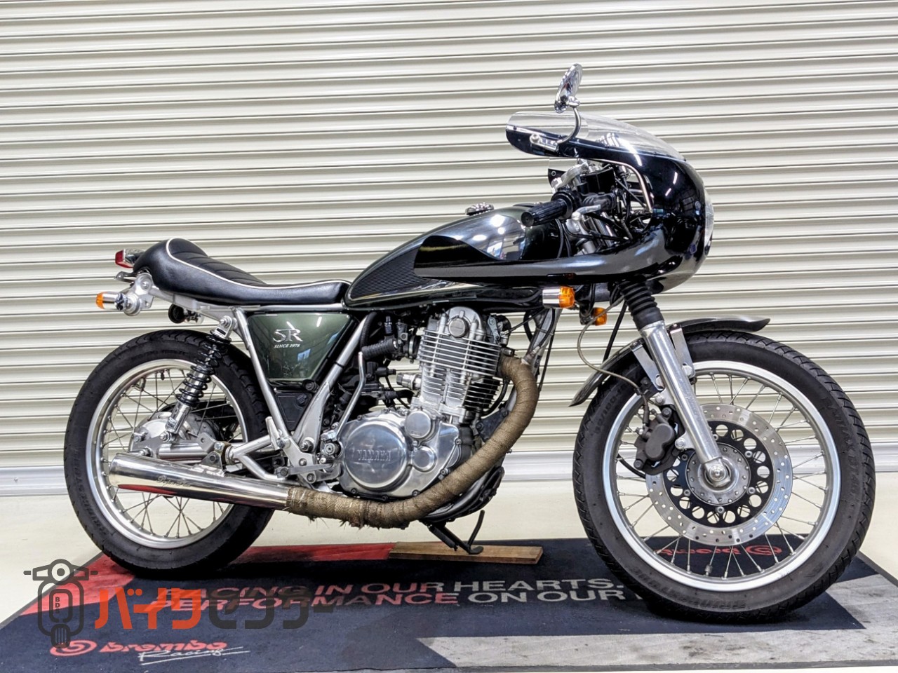 ヤマハSR400 ジャパンビンテージ リジットトラッカーカスタム ビンテージスタイルSR400 ハード