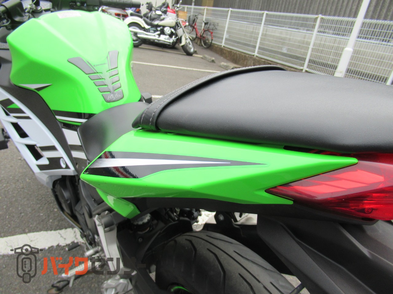 カワサキ NINJA250 ABS 30thアニバーサリー B174689| BDSバイクセンサー