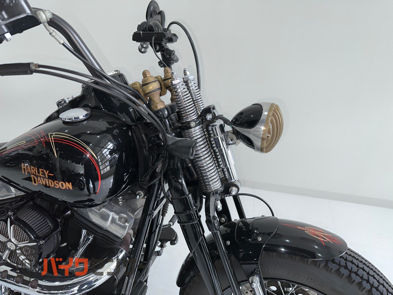 ハーレーダビッドソン FLSTSB クロスボーンズ B181351| BDSバイクセンサー