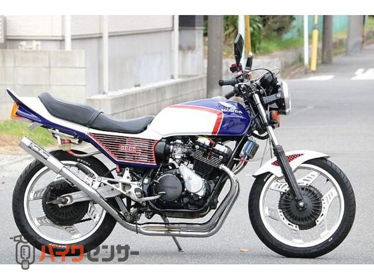 ホンダ CBX400F 国内物 青白 フルBEET 昭和59年5月登録 新品