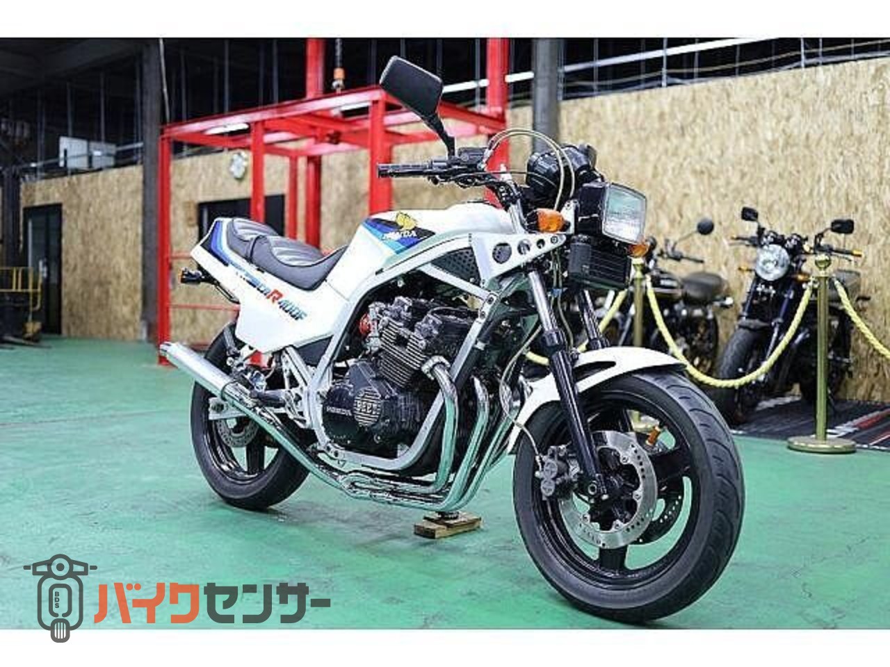 ホンダ CBR400F 2 フル2型 FCRキャブレター 純正角目ライト 昭和