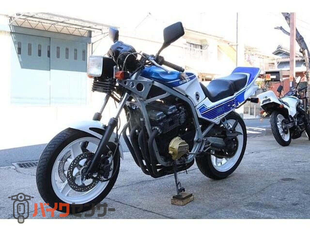ホンダ CBR400F 1型 青白2型仕様 プロアーム カスタム REV B196544