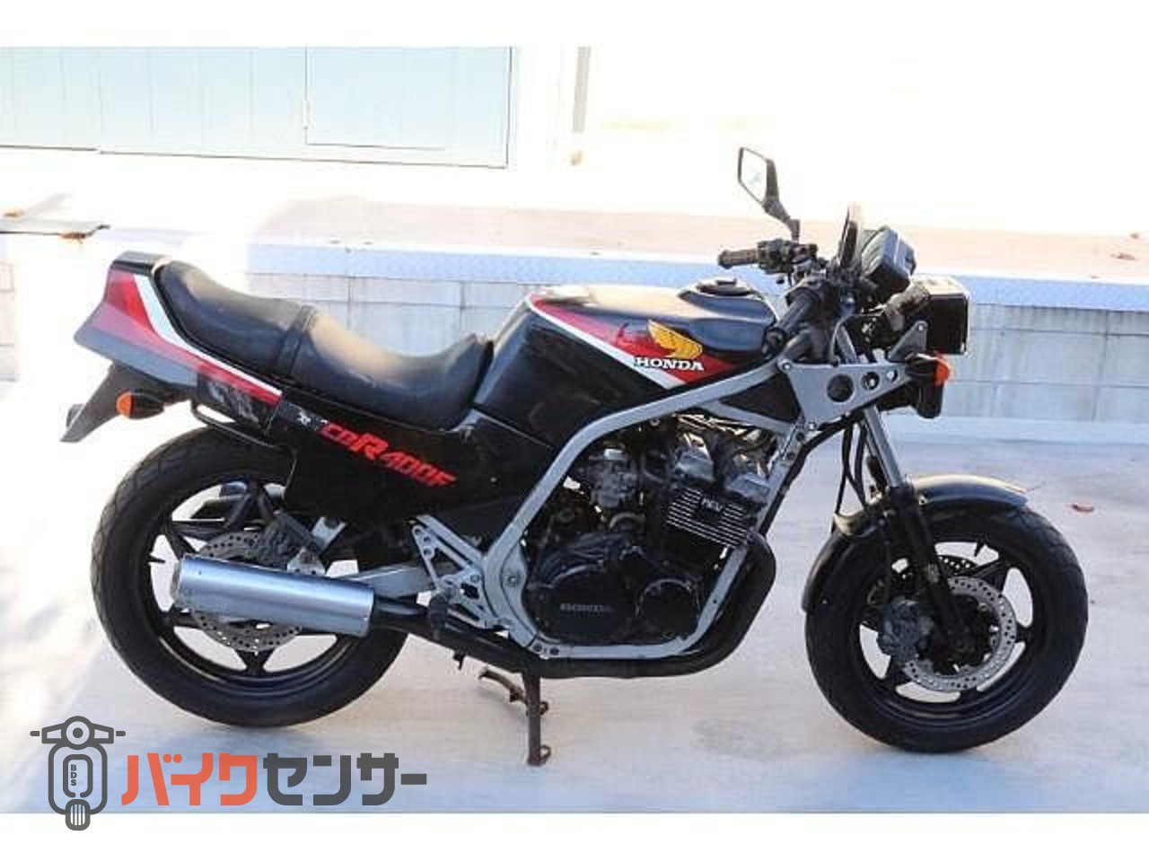 2ffbb639-689d-4b9a-ab60-