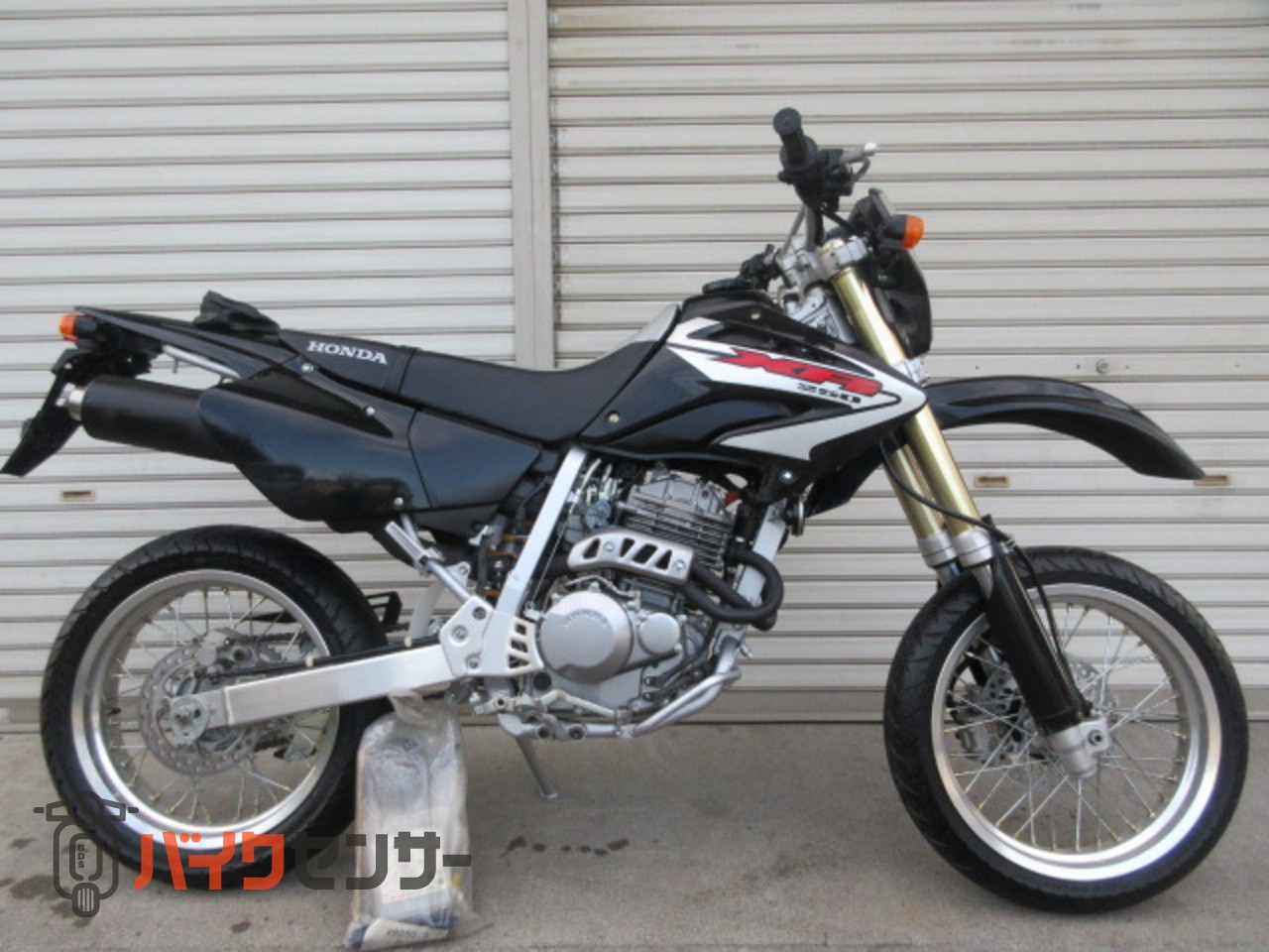ホンダ XR250モタード登録済 未使用車 B219471| BDSバイクセンサー