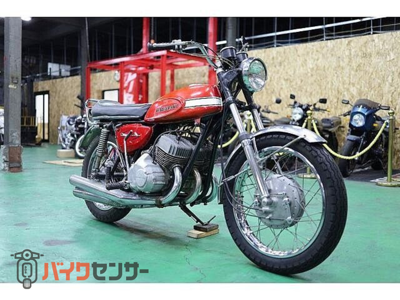 カワサキ 500SSマッハ3 純正当時物オリジナルペイント エグリタンク