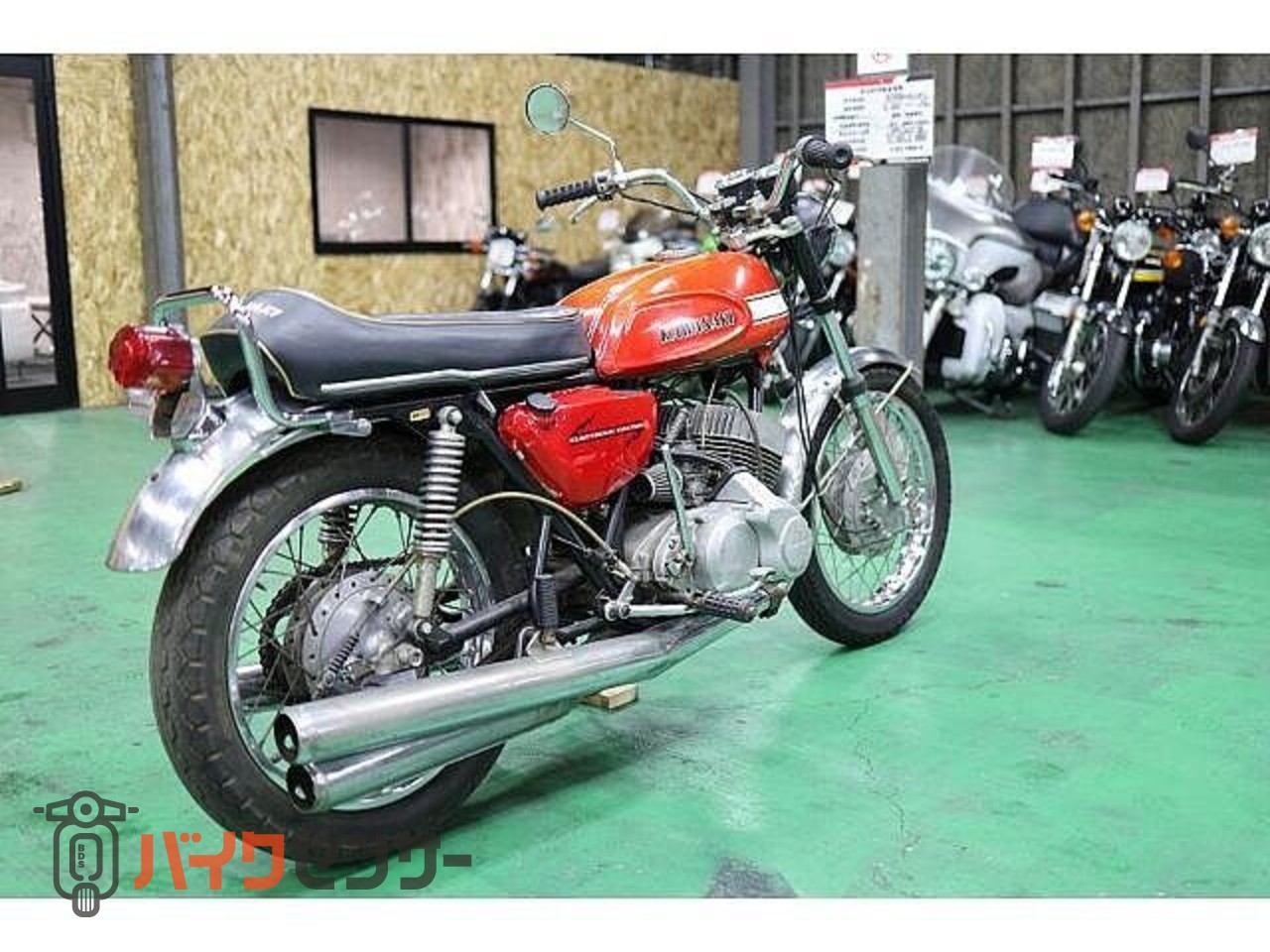 カワサキ 500SSマッハ3 純正当時物オリジナルペイント エグリタンク