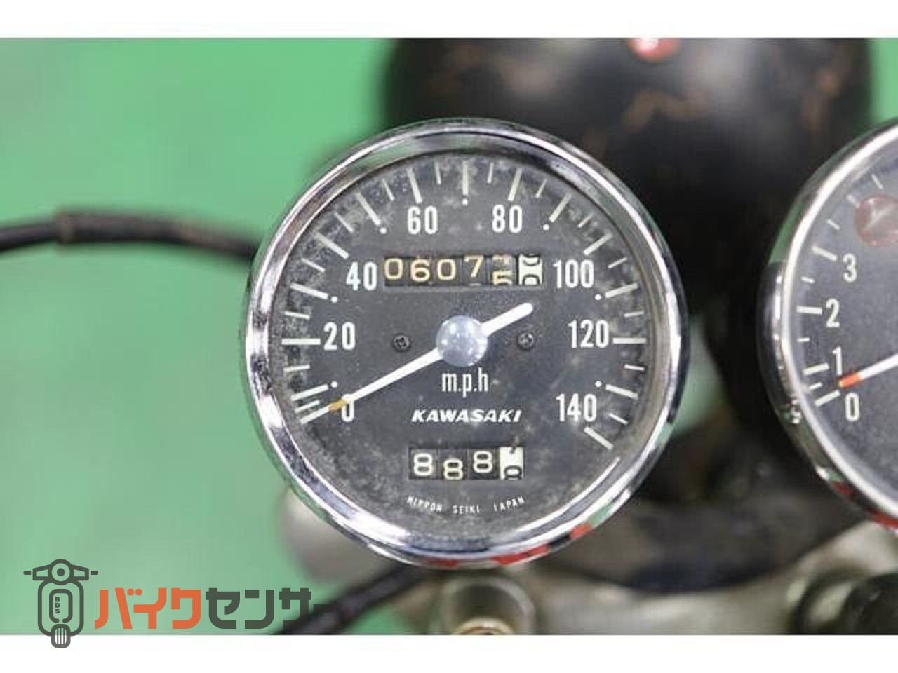 カワサキ 500SSマッハ3 純正当時物オリジナルペイント エグリタンク