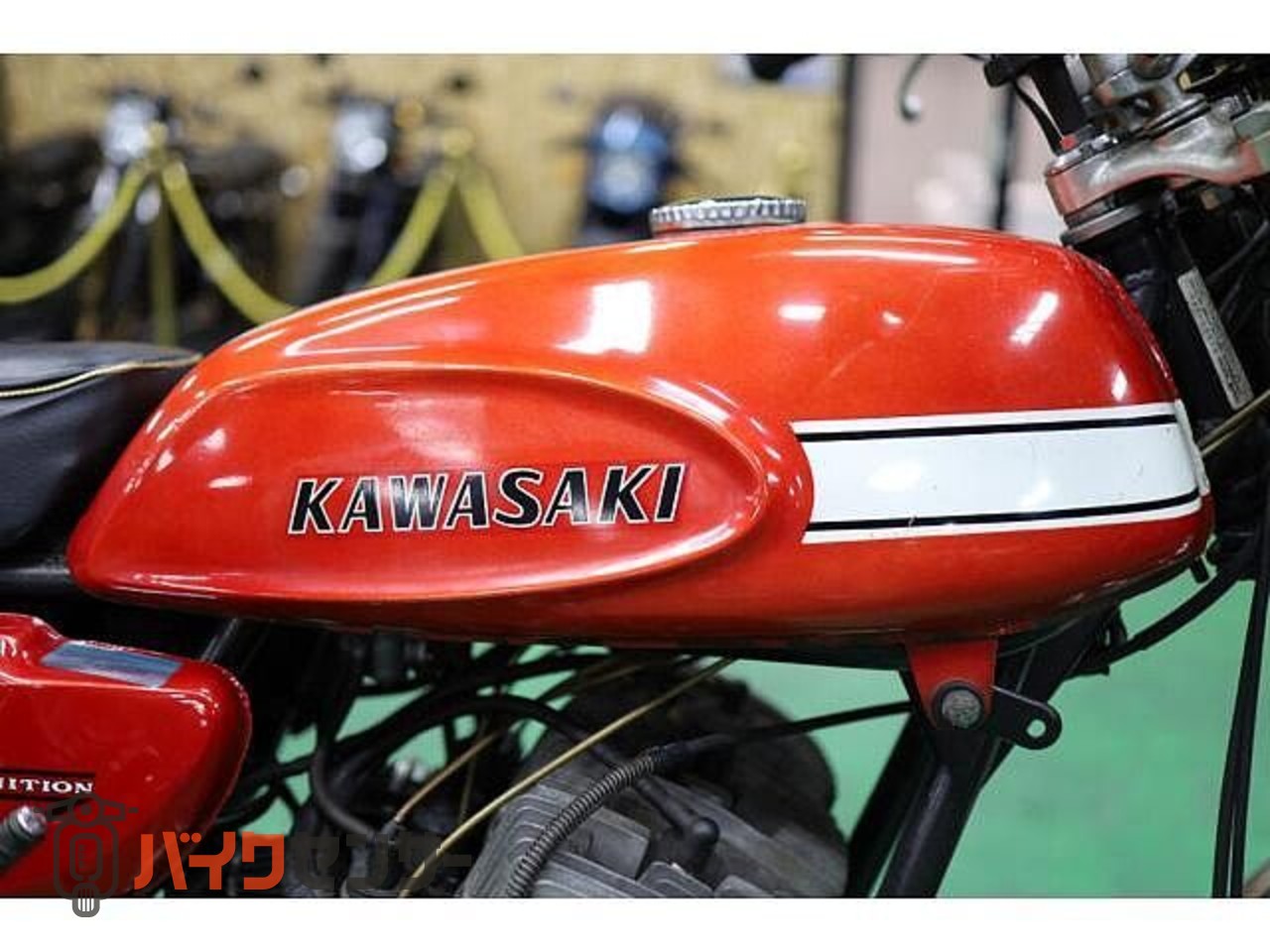 カワサキ 500SSマッハ3 純正当時物オリジナルペイント エグリタンク