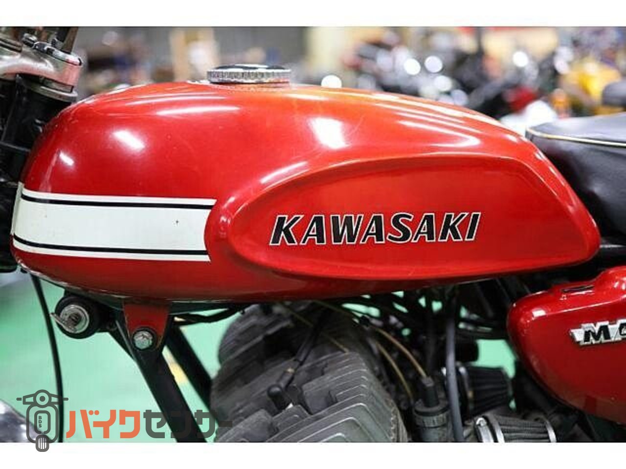 カワサキ 500SSマッハ3 純正当時物オリジナルペイント エグリタンク