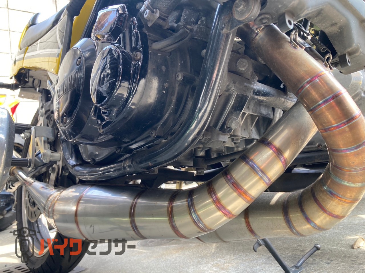 ヤマハ 【動画あり】RZ250R 29L インターカラー シートカウル B286579