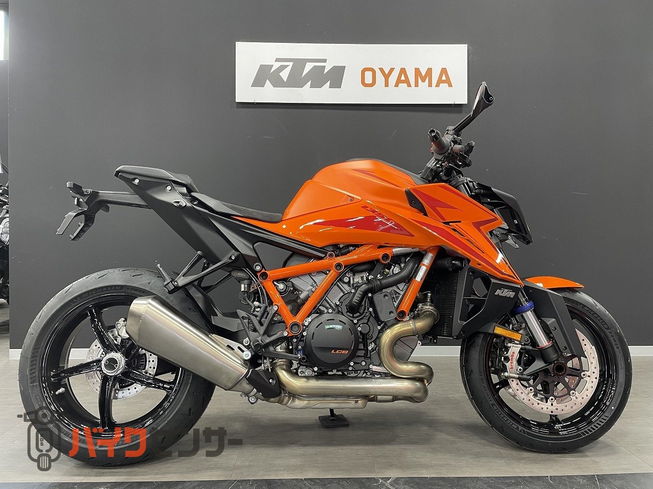 公式サイト - ハイブランドの新作が続々登場 Evotech Performance エボテックパフォーマンス Beeline Moto 2 フェイスクリーム
