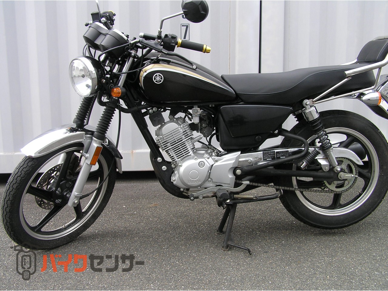 ヤマハ YBR125SP タンデムバー B316113| BDSバイクセンサー