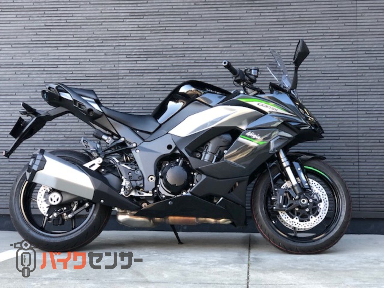 カワサキ NINJA1000SX メタリックディアブロブラック×メタリック