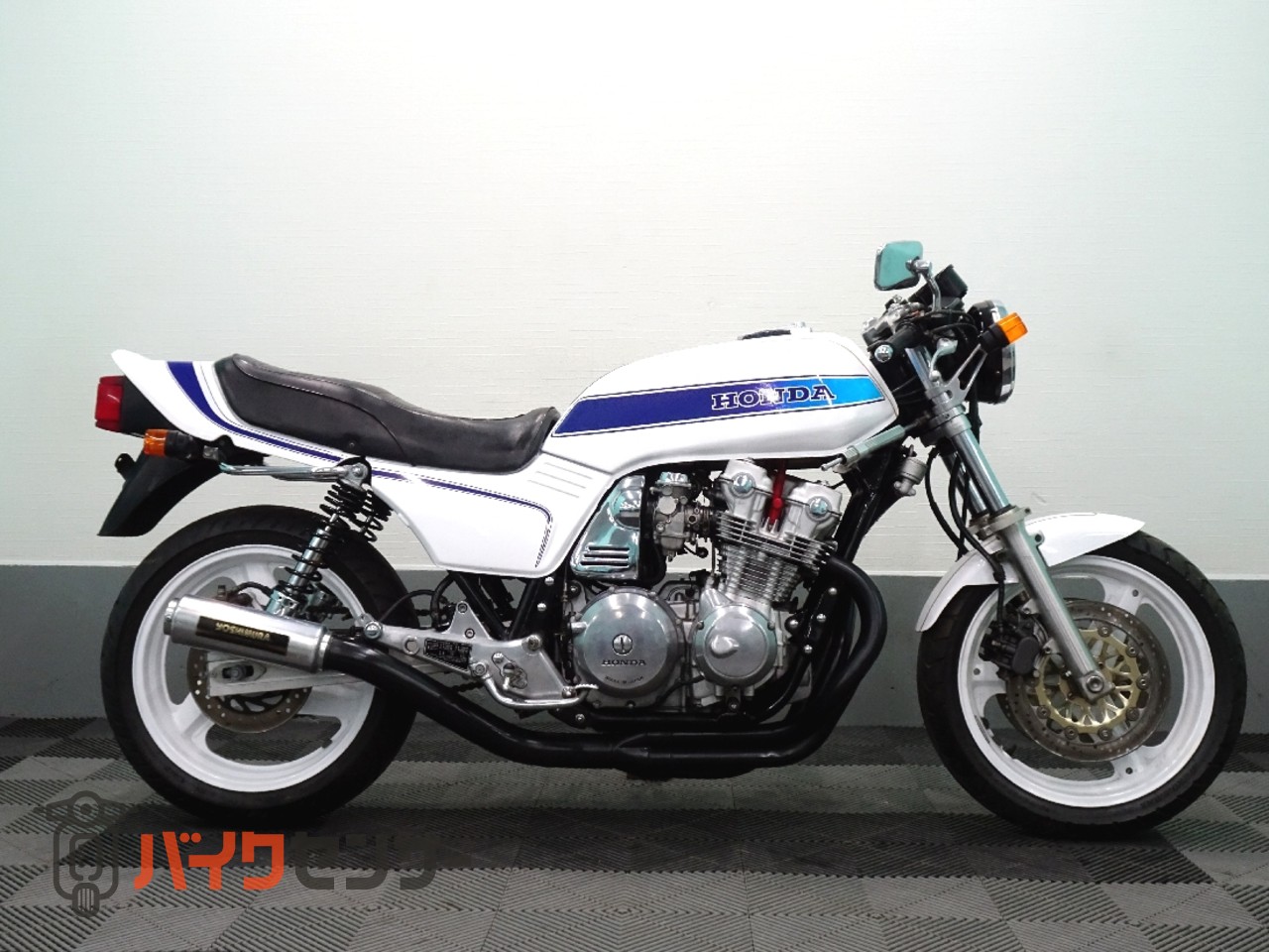 CB750F（NC04） 純正 ハンドル セパハン 35φ 非常に綺麗な商品!! 売 