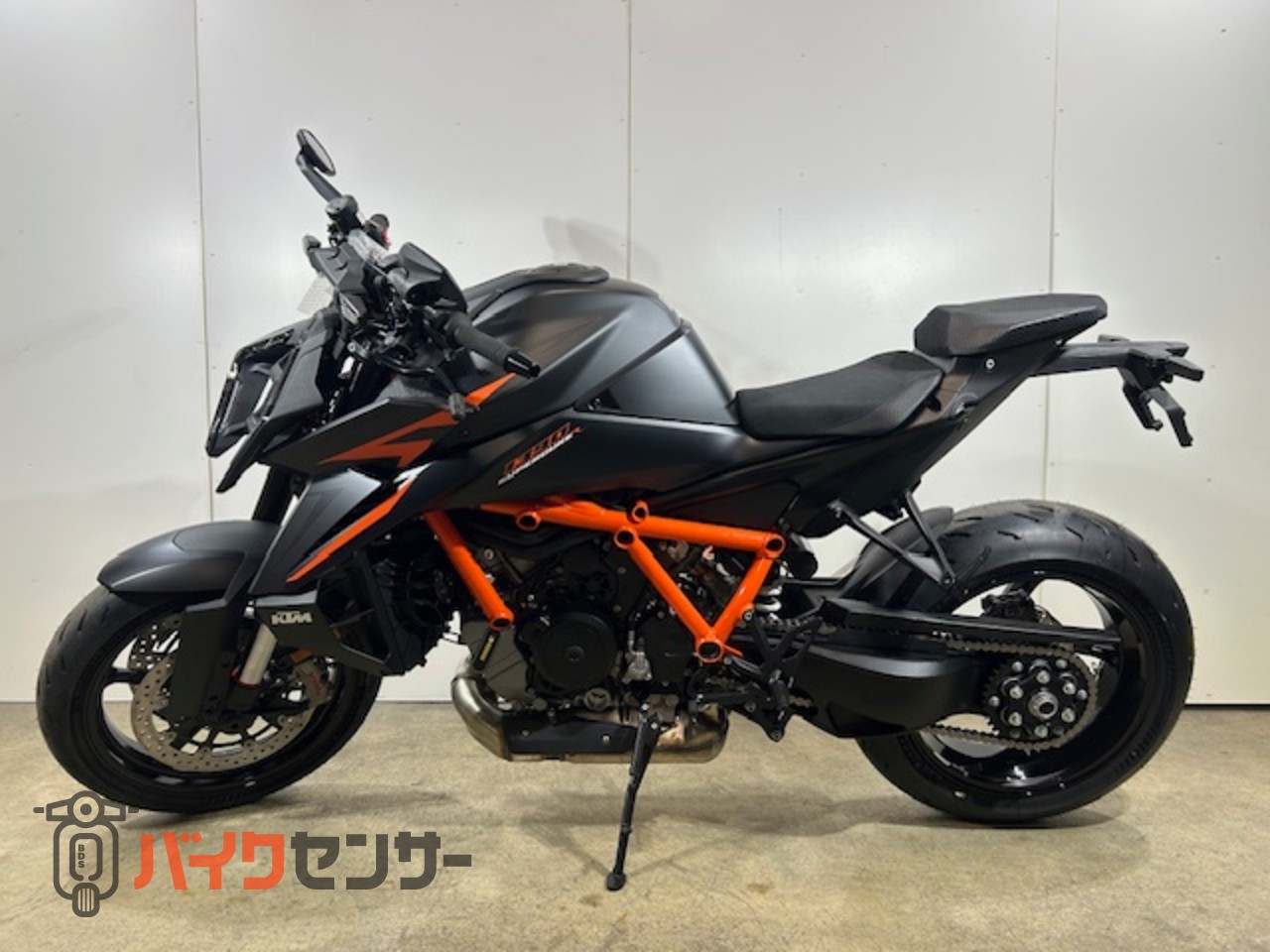 KTM 1390スーパーデュークRエボ 2024model B338120| BDSバイクセンサー