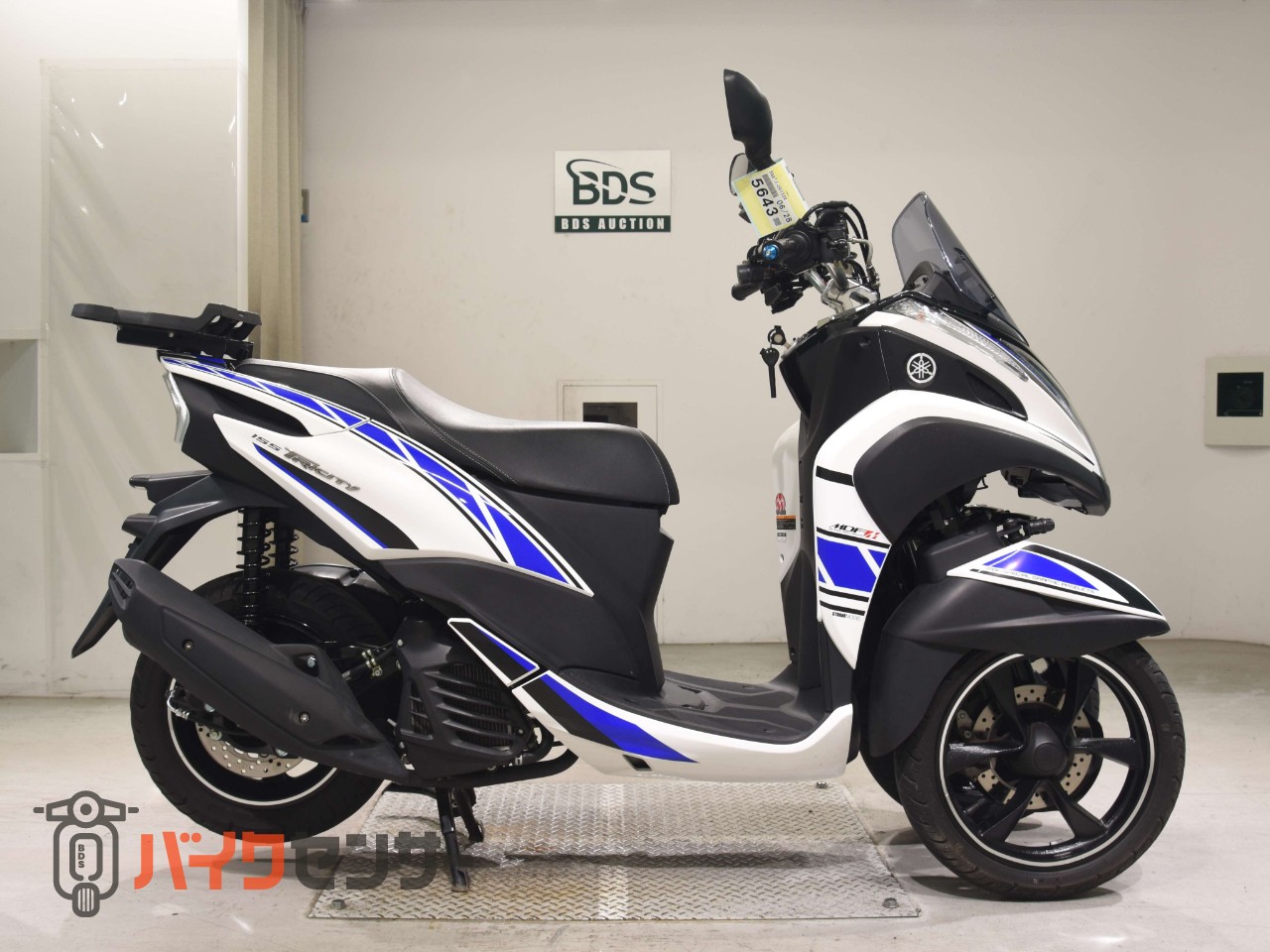 普通自動車免許仕様 トリシティ155 普通車免許 トリシティ155 