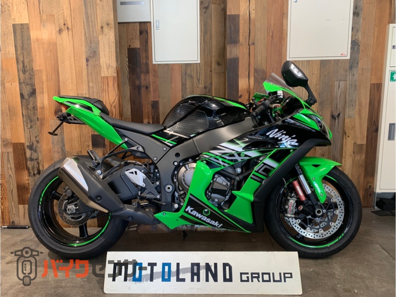 カワサキ NINJA ZX-10R ABS ETC装備 逆車マレーシア仕様 アクティブ