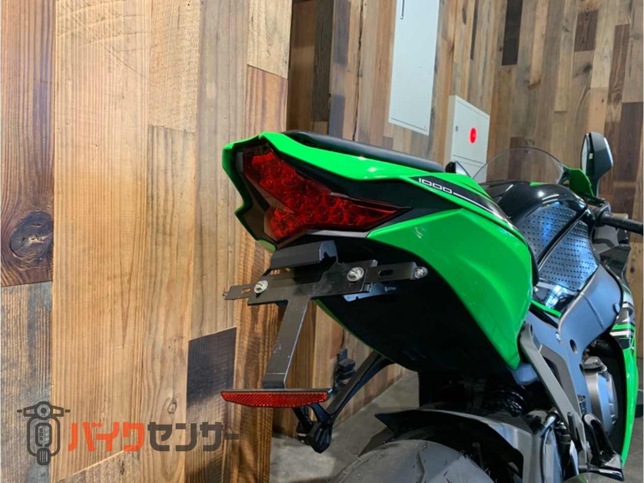 カワサキ NINJA ZX-10R ABS ETC装備 逆車マレーシア仕様 アクティブ