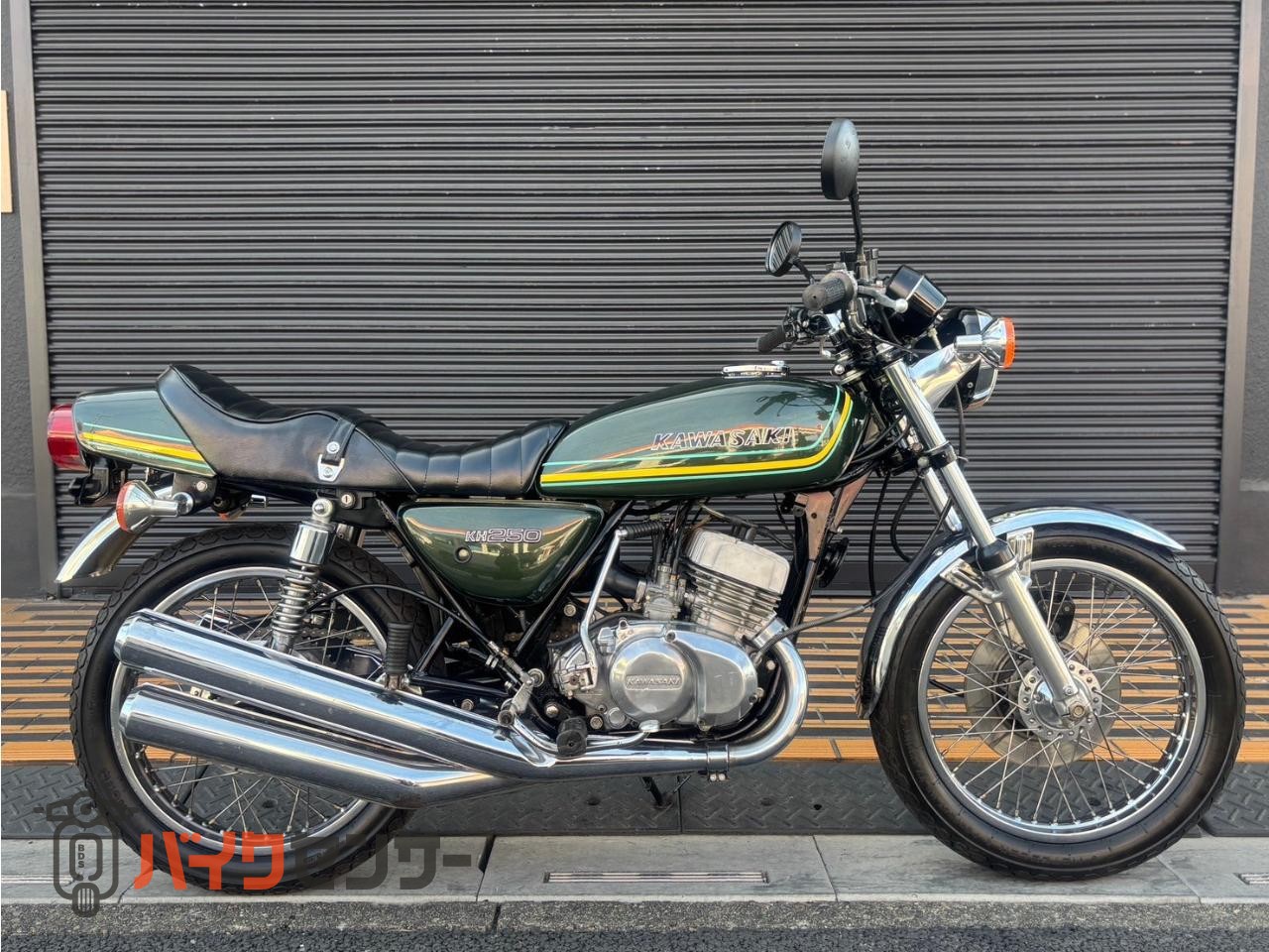 カワサキ カワサキ KH250 ノーマル 2st空冷トリプル 3気筒 