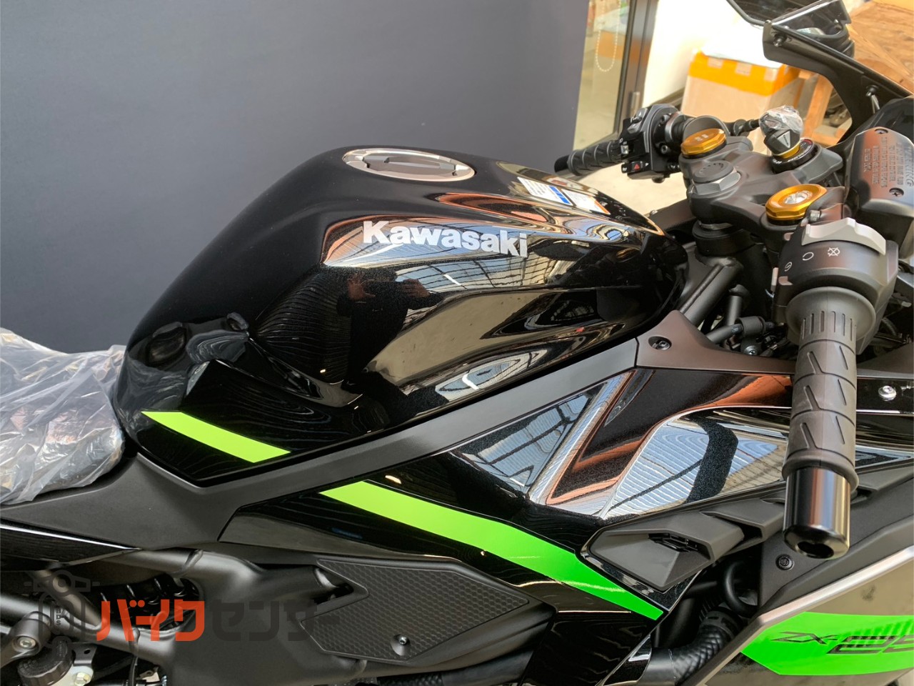 カワサキ Ninja ZX-25R SE 2026年モデル メーカ保証2年新車 B367971