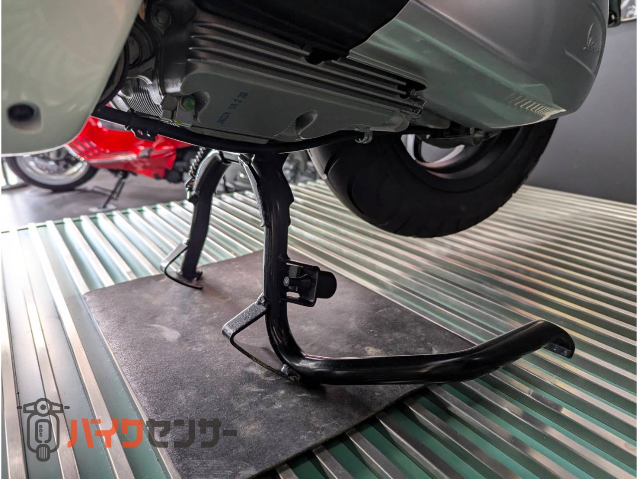 GTS300 SUPER SPORT　純正ヘルメットプレゼント中/22