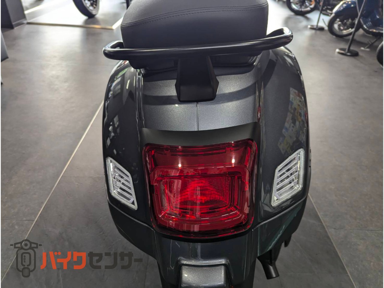 GTV300　純正ヘルメットプレゼント中/18