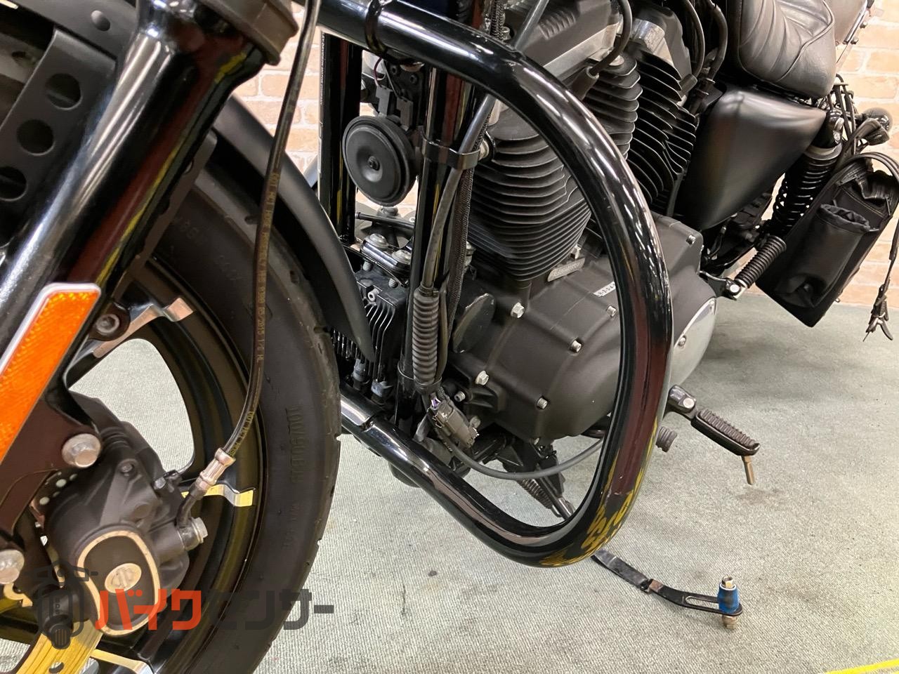 XL883N アイアン 後期 バッカーニマフラー ペアライド サイドバック エンジンガード_33