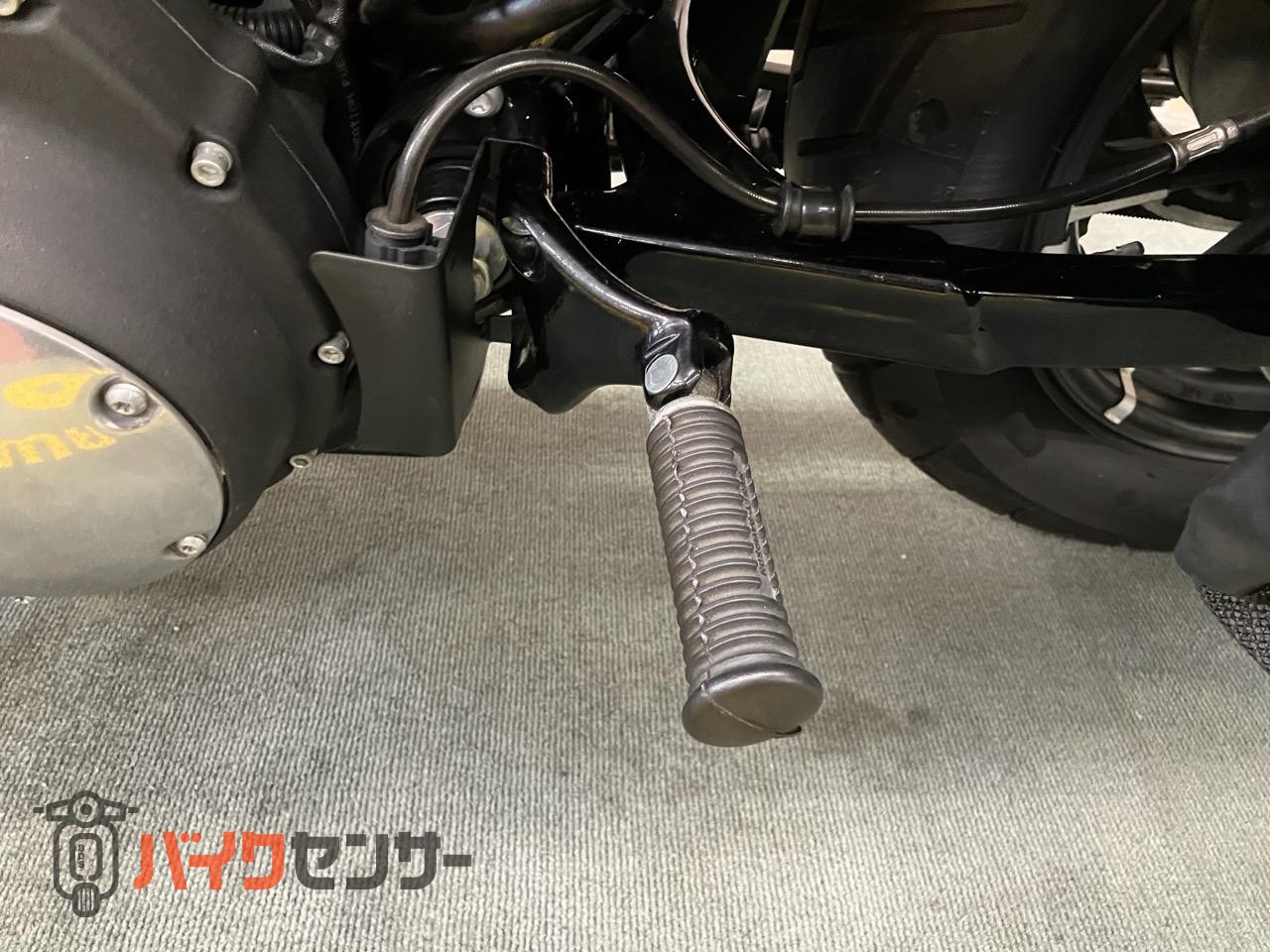 XL883N アイアン 後期 バッカーニマフラー ペアライド サイドバック エンジンガード_39