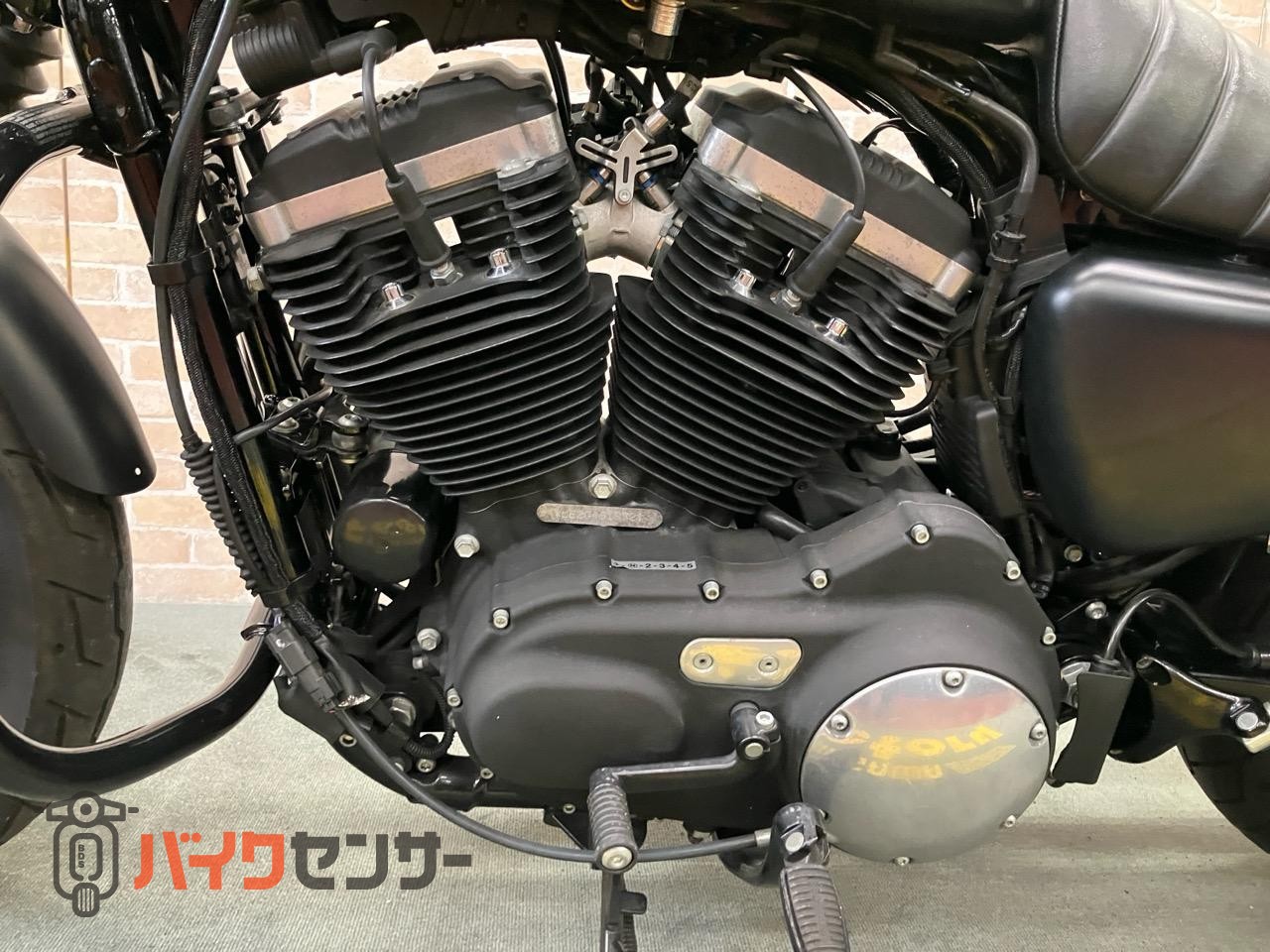 XL883N アイアン 後期 バッカーニマフラー ペアライド サイドバック エンジンガード_42