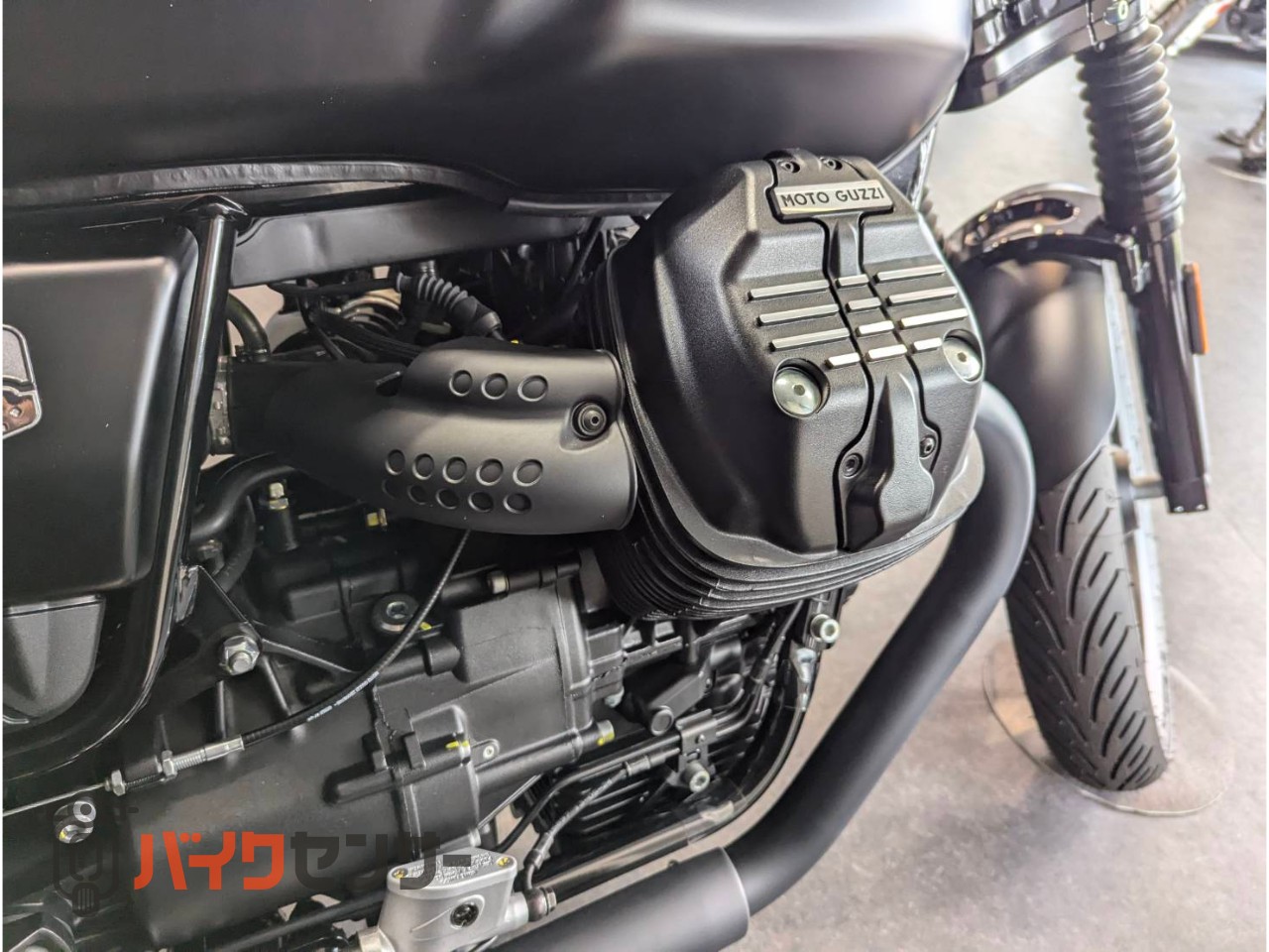 V7ストーン　新車　2023年モデル　メーカー保証/23