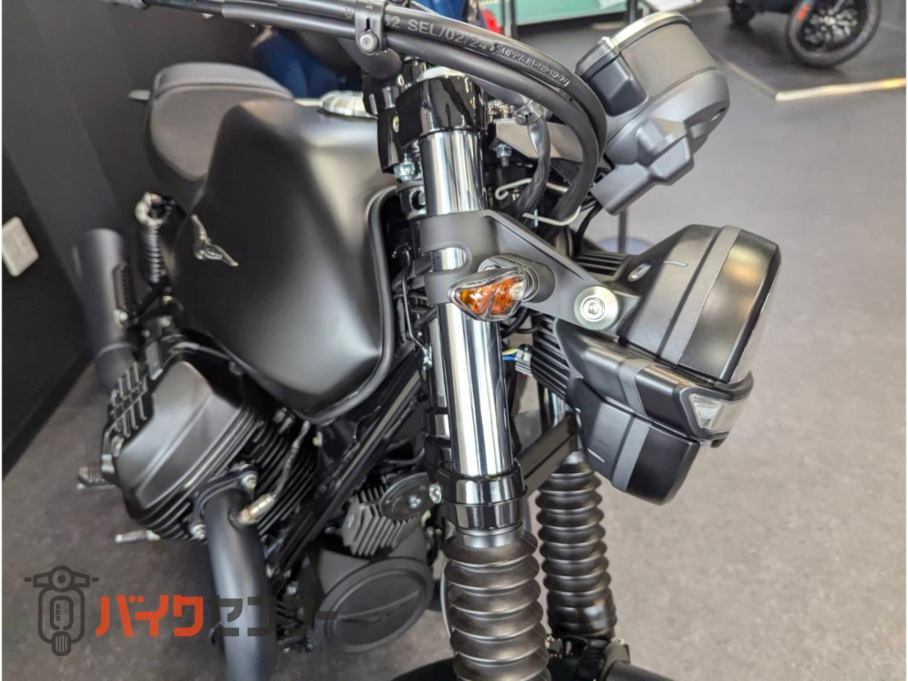 V7ストーン　新車　2023年モデル　メーカー保証/25