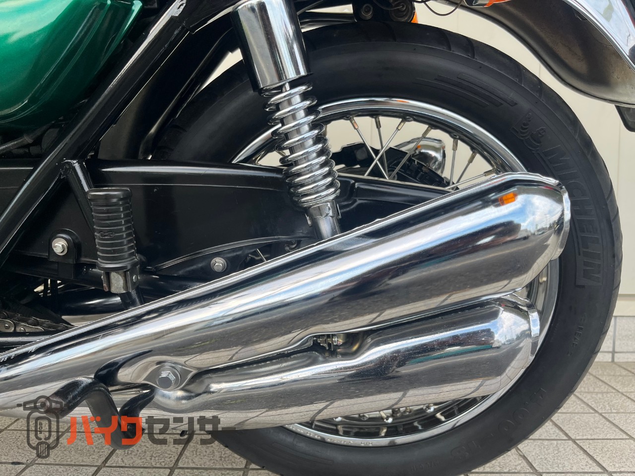 カワサキ 【動画あり】Z750D1 純正マフラー3本新品 ホイール新品