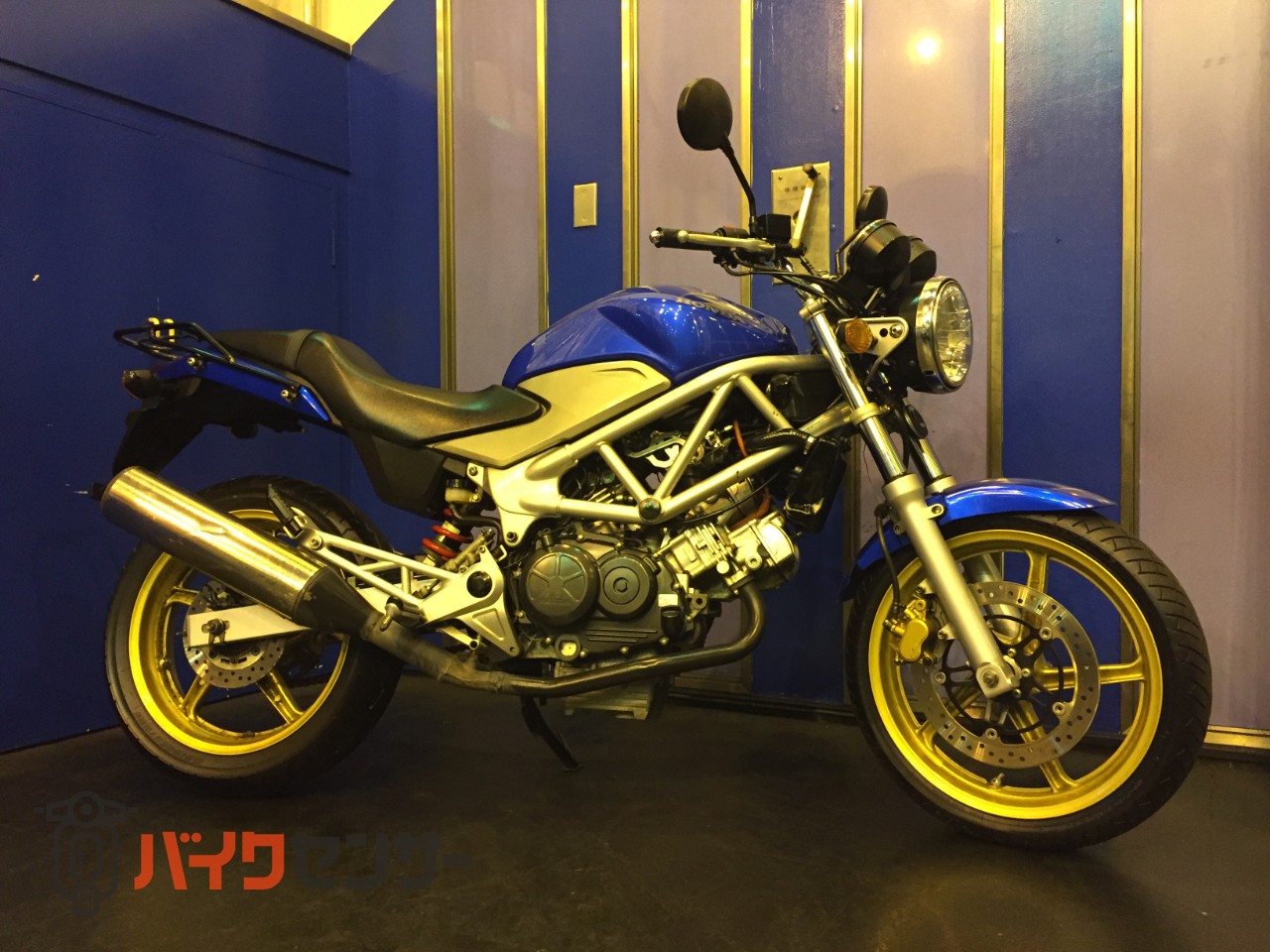 ホンダ VTR250 おもしろく ウィリー仕様 スタント仕様 