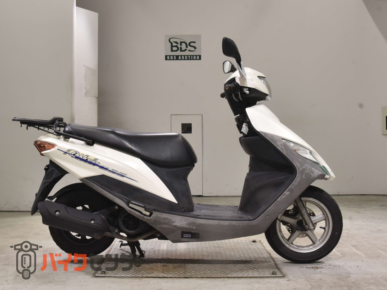 スズキ アドレス125 標準シート仕様 L8型 2018年モデル B398481| BDS