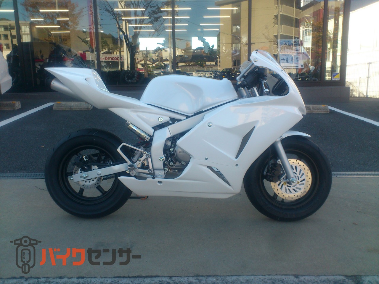 ホンダ HRC NSF100 ミニバイクレーサー 競技用コンプリートマシン 公道