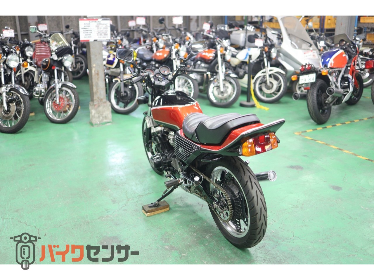 ホンダ CBX400F フル国内物 2型エンジン 黒赤 昭和57年5月登録 2
