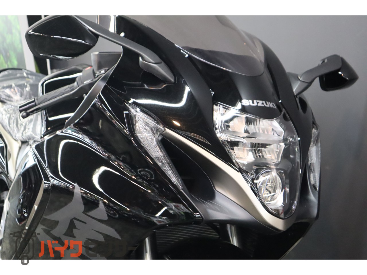 スズキ ハヤブサ 2025モデル 新車 グラススパークルブラック B405717