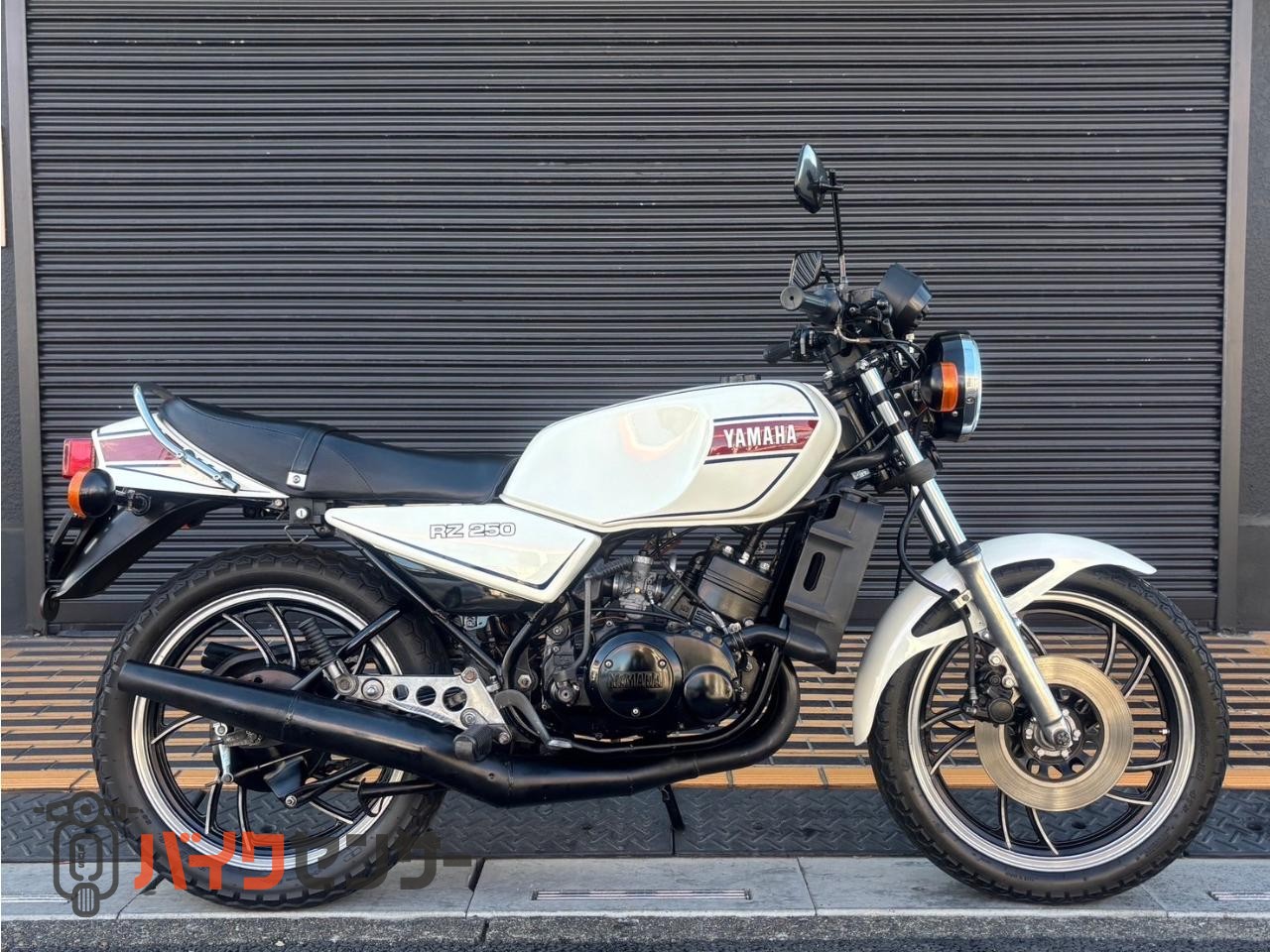 YAMAHA P-250 2003年製 LP-3 スタンド付き ※直配限定 YAMAHA P-250 2003年製 LP-3 スタンド付き ※直配限定 The Legend