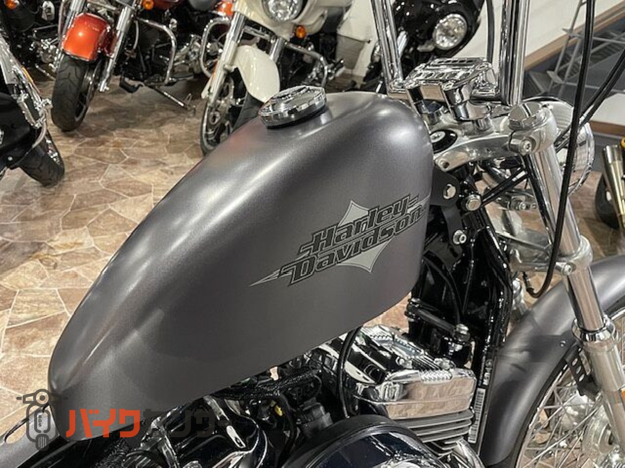 ハーレーダビッドソン XL1200V セブンティーツー ハンドル メーター