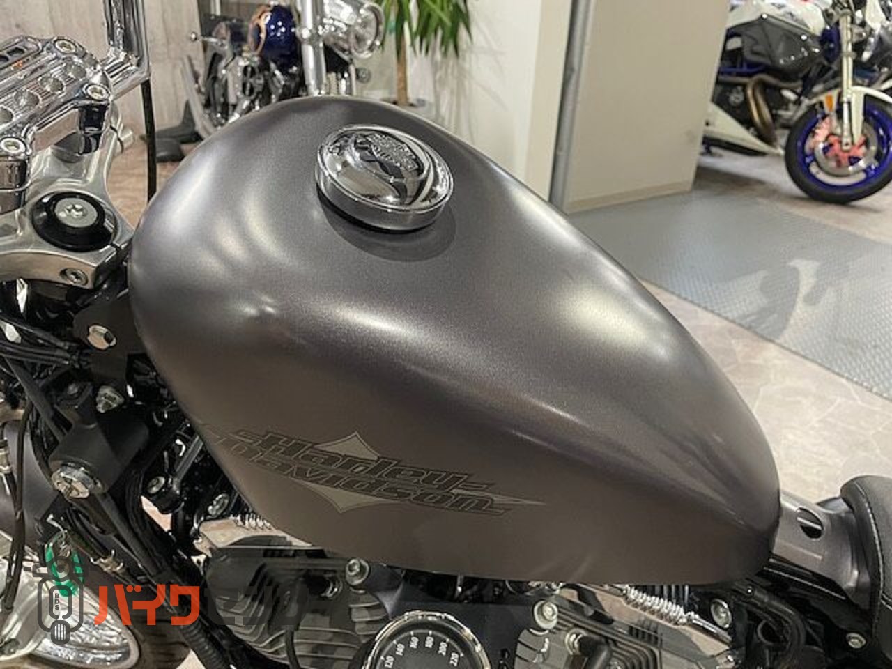 ハーレーダビッドソン XL1200V セブンティーツー ハンドル メーター