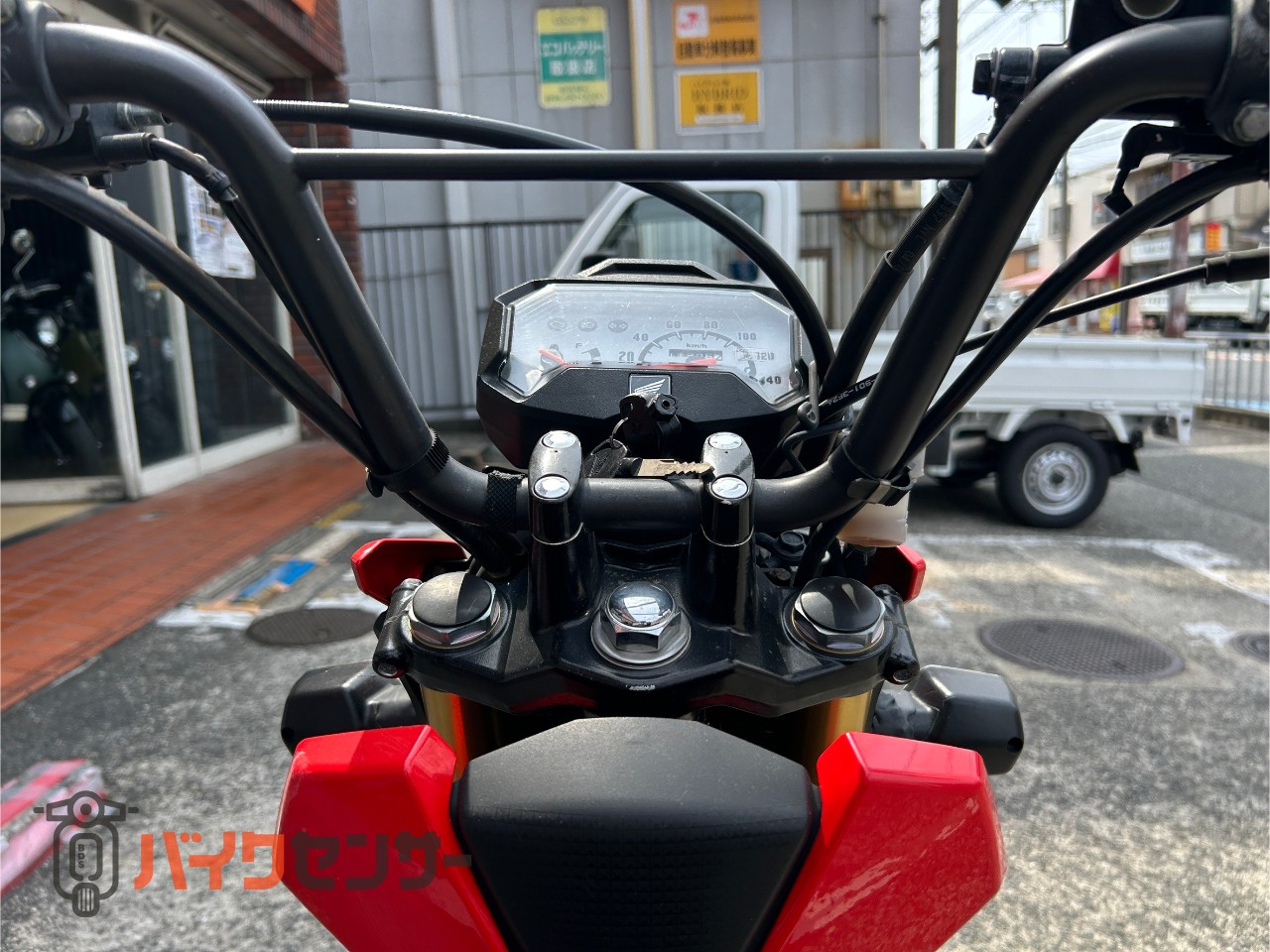 ホンダ ズーマーX タイヤ前後新品交換 B434015| BDSバイクセンサー