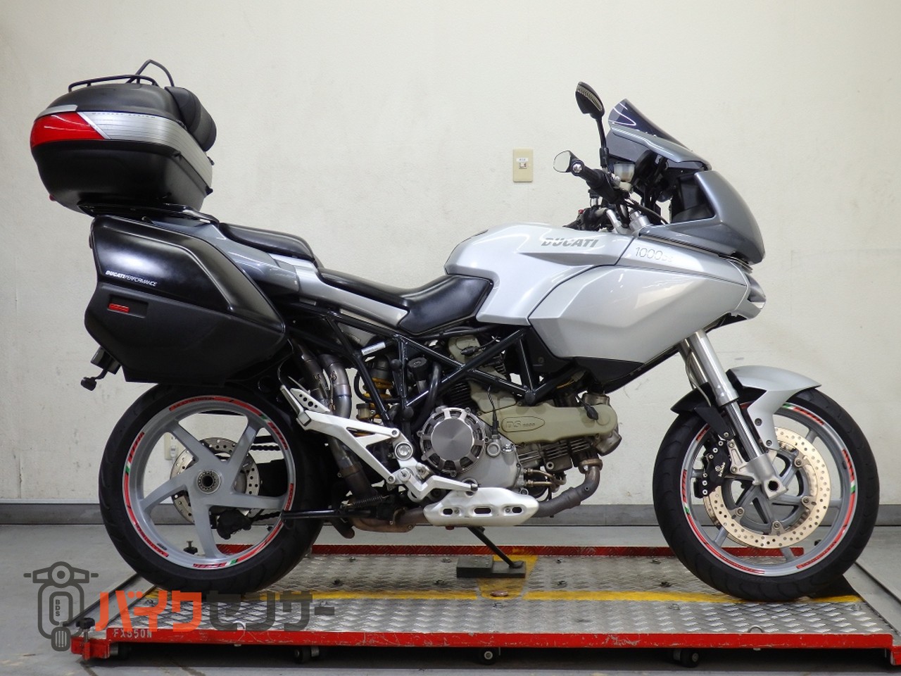 専用 2点 ドゥカティ ムルティストラーダ1000DS SUPERIORE製マフラー