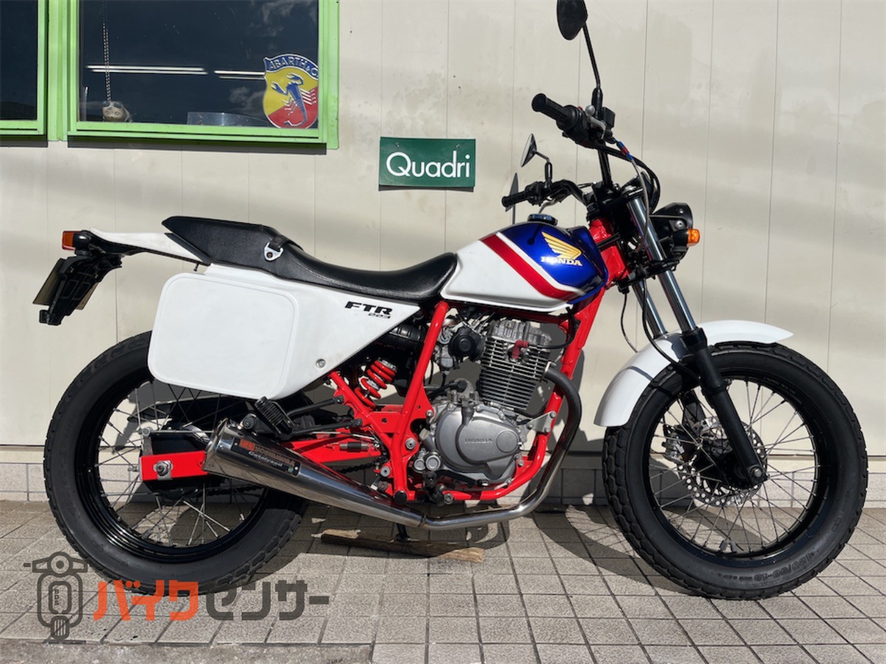 YOSHIMURA マフラーFTR223 傷あり