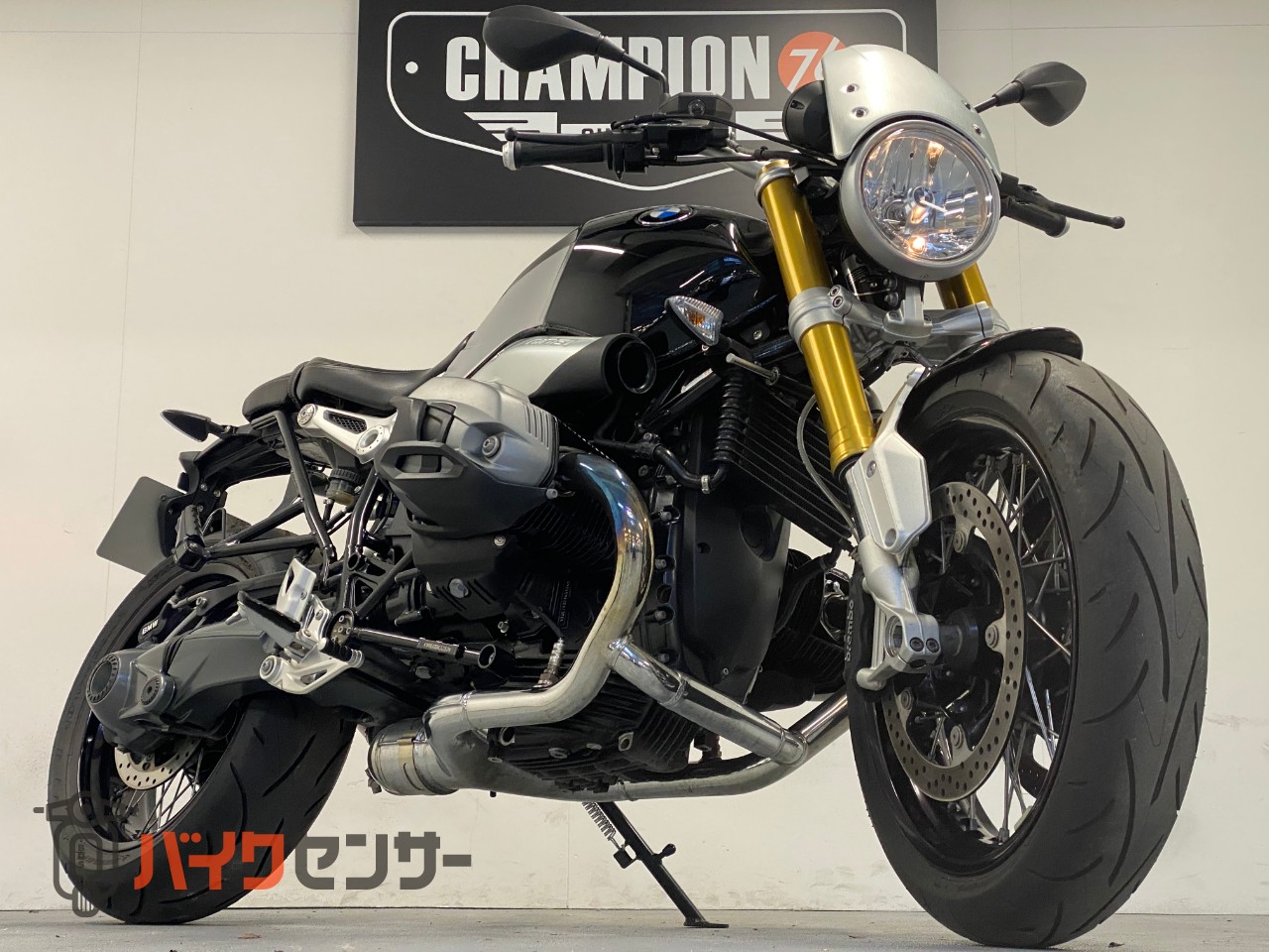 BMW R nineT 純正OPアクラポビッチマフラー ウインドシールド