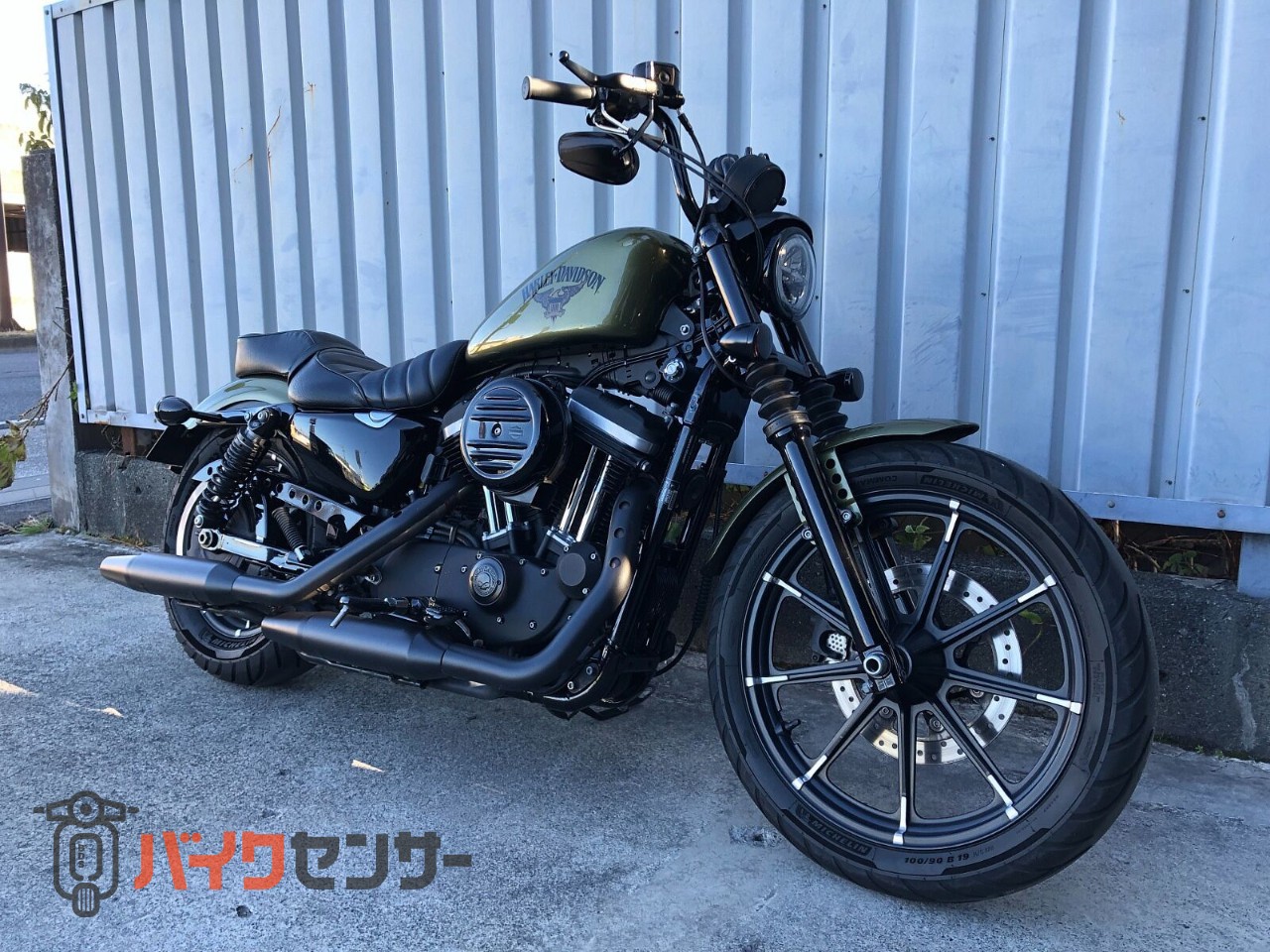 ハーレーダビッドソン XL883N アイアン ワンオーナー オリーブゴールド